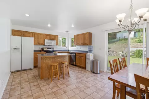 Kitchen - 483 E Valleyview Ave, Genesee, ID 83832 photo 1 of 5
