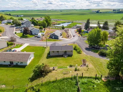 View/Area - 483 E Valleyview Ave, Genesee, ID 83832 photo 7 of 7
