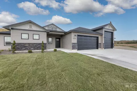 3458 Fly By Rd, New Plymouth, ID 83655