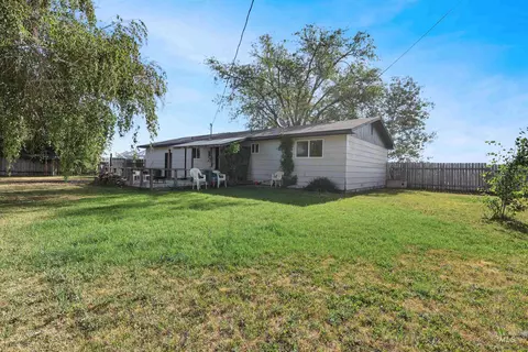 Exterior - 110 N 6th St E, Paul, ID 83347 photo 7 of 7