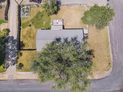 View/Area - 110 N 6th St E, Paul, ID 83347 photo 1 of 1