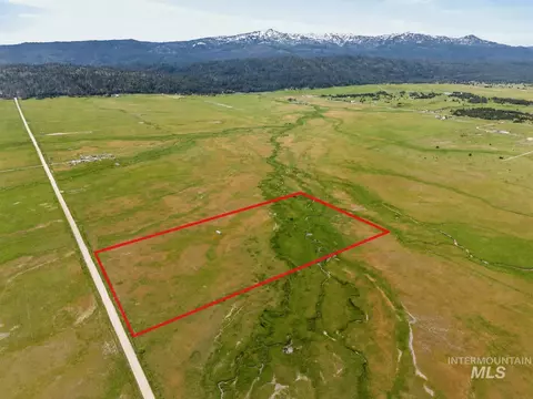 17 Gray Ln, Cascade, ID 83611 photo 10