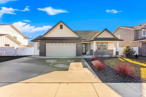 8023 Tandy Cove St, Middleton, ID 83644