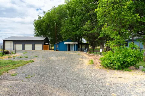Exterior - 2993 2nd St, Harper, OR 97906 photo 5 of 19