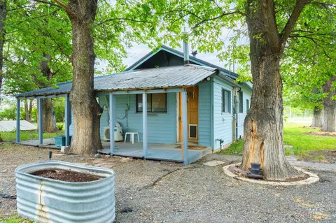 Exterior - 2993 2nd St, Harper, OR 97906 photo 16 of 19