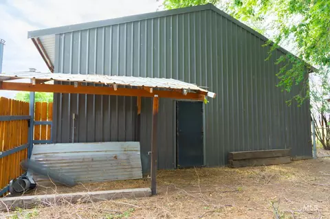 Exterior - 2993 2nd St, Harper, OR 97906 photo 8 of 19