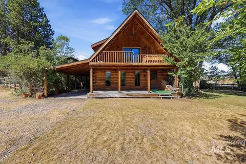 4475 Oregon Trail Pl, Boise, ID 83716