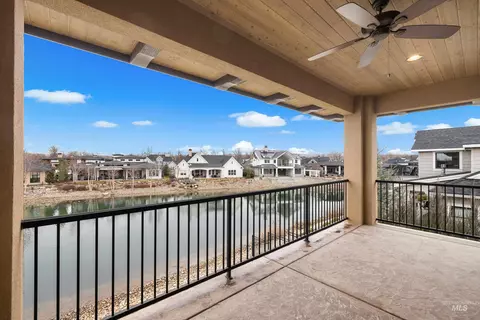Exterior - 1658 E Crowne Pointe Dr, Eagle, ID 83616 photo 4 of 10