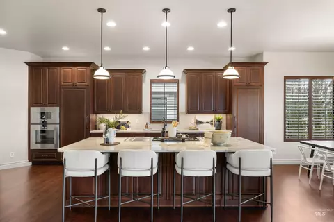 Kitchen - 1658 E Crowne Pointe Dr, Eagle, ID 83616 photo 1 of 5