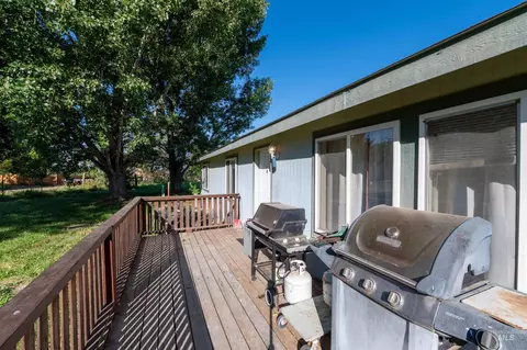 Exterior - 710 White Hawk Ln, Hagerman, ID 83332 photo 1 of 5