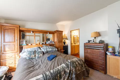 Bedroom - 710 White Hawk Ln, Hagerman, ID 83332 photo 4 of 4