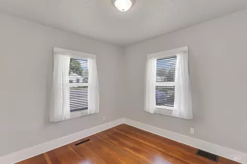 Bedroom - 409 E Ave C, Jerome, ID 83338 photo 1 of 6