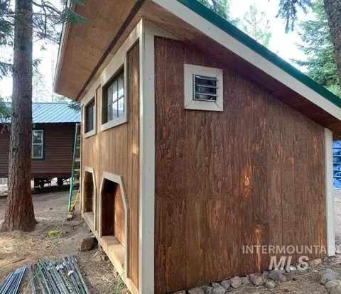 Exterior - 1021 NW Smokey Bear Ln, Kendrick, ID 83537 photo 21 of 26