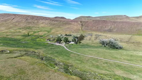 114 Paddock Valley Rd, Payette, ID 83661