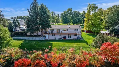 Exterior - 982 E A E 2700 S, Hagerman, ID 83332 photo 10 of 11
