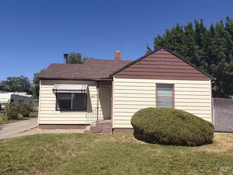 847 Locust St, Twin Falls, ID 83301
