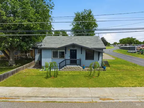 3419 8th St, Lewiston, ID 83501