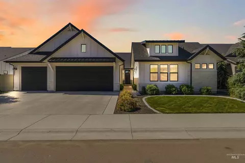 11285 W Threadgrass St, Star, ID 83669