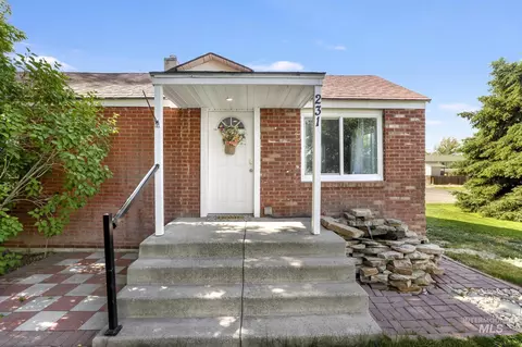 231 W Avenue D, Jerome, ID 83338