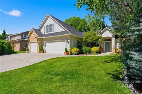 5055 N Kilt Ave, Meridian, ID 83646