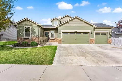 565 S Rocker Ave, Kuna, ID 83634