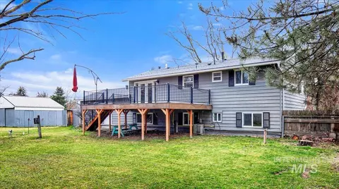 Exterior - 1184 Downing Dr, Eagle, ID 83616 photo 4 of 6