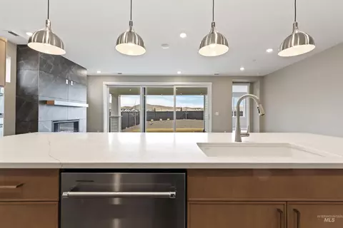 Kitchen - 5828 W Oxton St, Eagle, ID 83616 photo 4 of 4