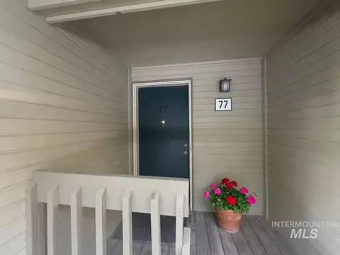 3687 S Gekeler Ln #77, Boise, ID 83706