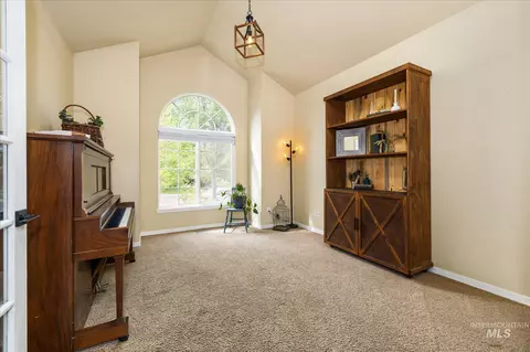 Entry Way - 1449 N Echo Creek Pl, Eagle, ID 83616 photo 2 of 2