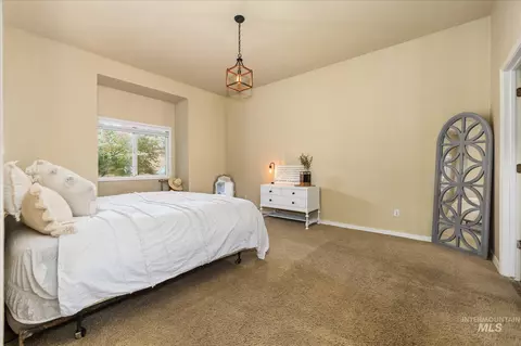 Bedroom - 1449 N Echo Creek Pl, Eagle, ID 83616 photo 1 of 3