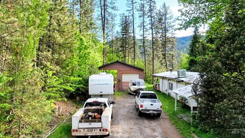 144 View Rd, Kamiah, ID 83536
