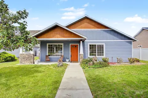 1803 Clearview Point Dr, Lewiston, ID 83501