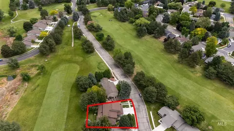 View/Area - 575 N Pebble Beach Way, Eagle, ID 83616 photo 3 of 4