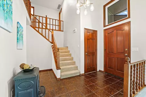 Entry Way - 575 N Pebble Beach Way, Eagle, ID 83616 photo 1 of 2