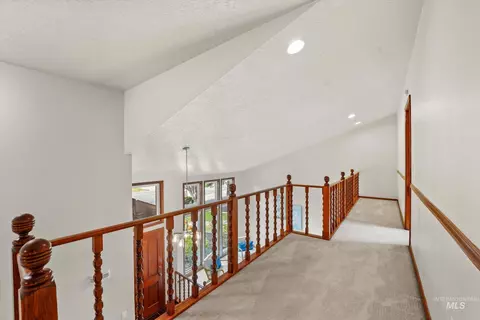 Entry Way - 575 N Pebble Beach Way, Eagle, ID 83616 photo 2 of 2