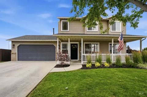 917 Prevail Ct, Middleton, ID 83644