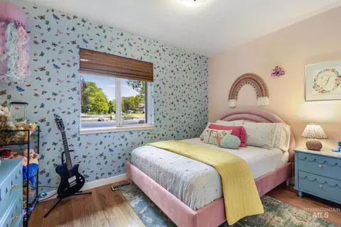Bedroom - 2831 9th Ave E, Twin Falls, ID 83301 photo 1 of 6