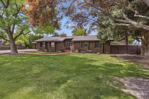 2831 9th Ave E, Twin Falls, ID 83301