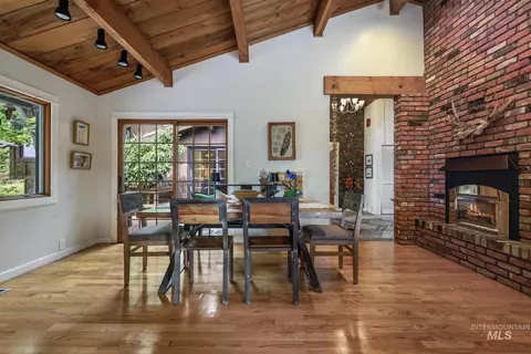 Dining - 2831 9th Ave E, Twin Falls, ID 83301 photo 1 of 3