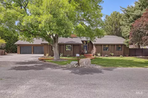 Exterior - 2831 9th Ave E, Twin Falls, ID 83301 photo 2 of 8