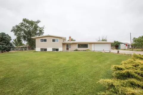 2411 Sunset Dr, Ontario, OR 97914