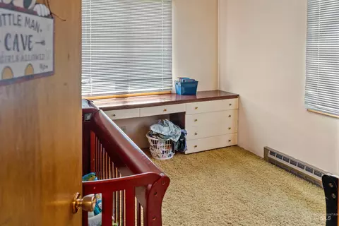 Bedroom - 305 Walnut St, Nezperce, ID 83543 photo 6 of 7