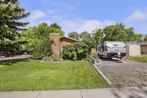 Exterior - 2139 Hillcrest Ln, Twin Falls, ID 83301 photo 9 of 9