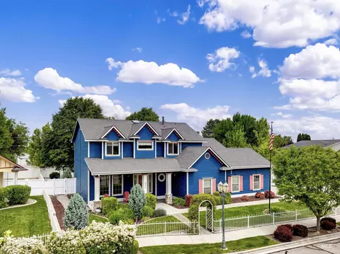836 W San Francisco Pl, Nampa, ID 83686