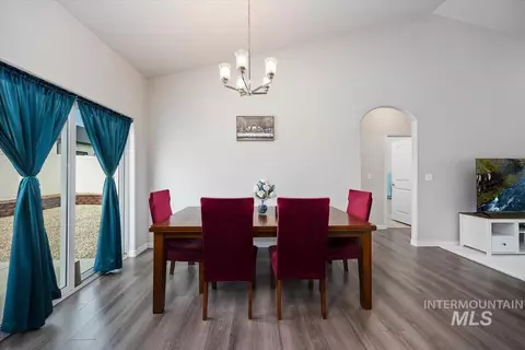 Dining - 514 21st Ave E, Jerome, ID 83338 photo 2 of 2