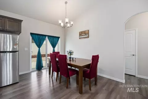 Dining - 514 21st Ave E, Jerome, ID 83338 photo 1 of 2