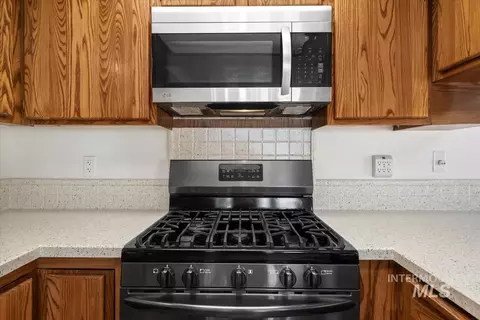 Kitchen - 14961 Eagle Dr, Caldwell, ID 83607 photo 4 of 4