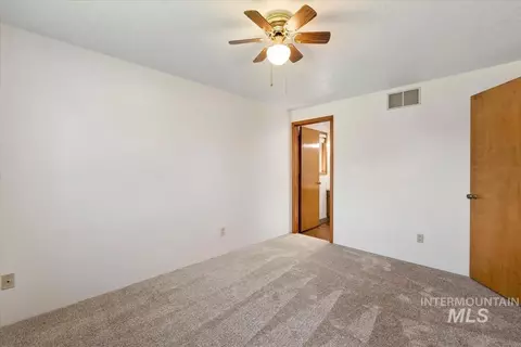 Bedroom - 14961 Eagle Dr, Caldwell, ID 83607 photo 2 of 5