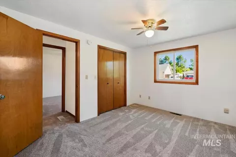 Bedroom - 14961 Eagle Dr, Caldwell, ID 83607 photo 4 of 5