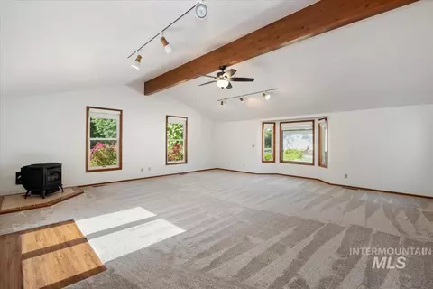 Living - 14961 Eagle Dr, Caldwell, ID 83607 photo 1 of 6